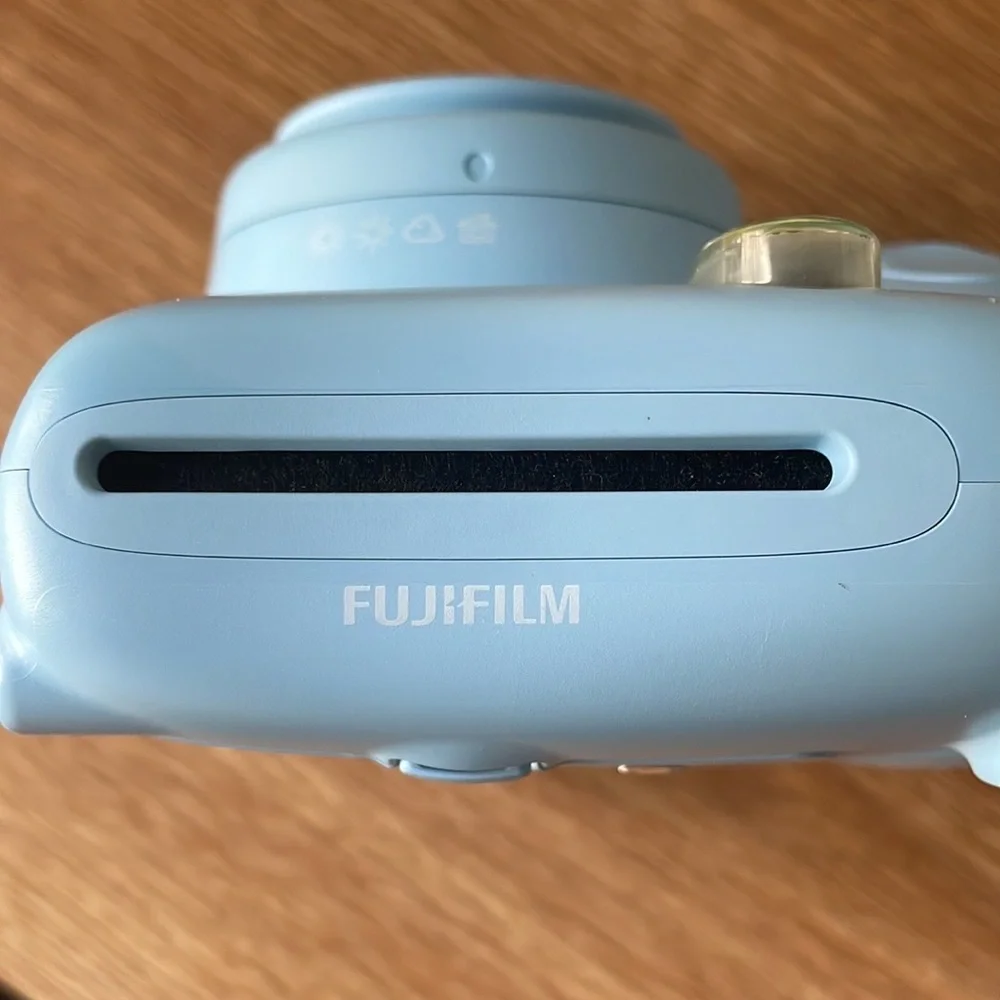 Fujifilm instax mini 7+